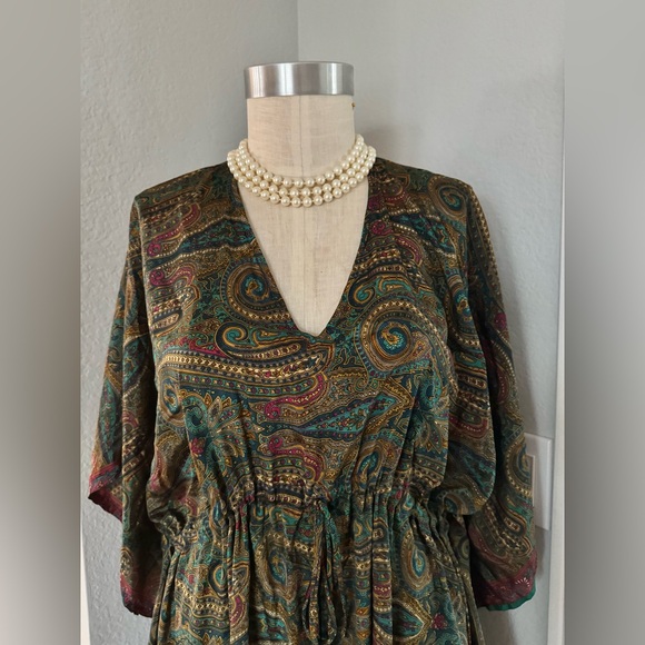 100% Silk Sari Kaftan Wylder Trading Company NWT - Picture 2 of 9